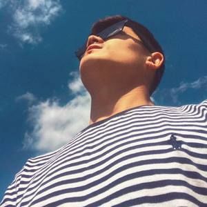 Meet your Posher, Sang